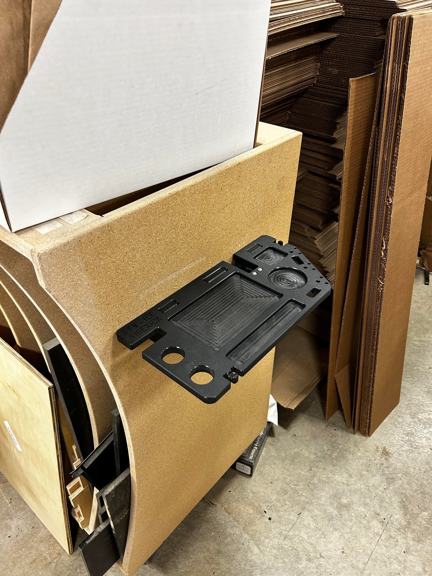 Sidekick - Pop-Up Ice House Shelf